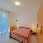 Acquamarina Hébergement de vacances *