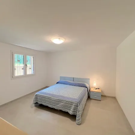 Holiday home Acquamarina *