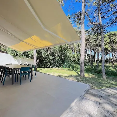 Holiday home Acquamarina